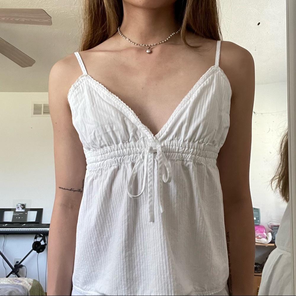 BRANDY MELVILLE BABYDOLL TOP